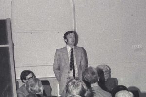 Councillor John Mills addresses a public meeting, 1975