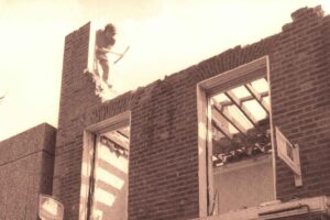 Demolition of Vines shop in Drummond Street, 1976